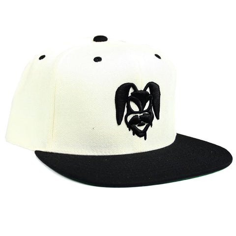 GUMMY Snapback - White/Black